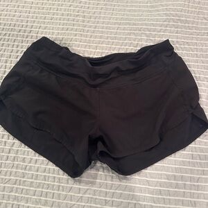 🍋 LULU LEMON 🍋 speed up low-rise black shorts